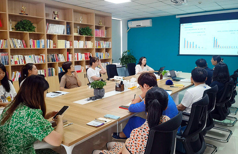 �������˶���ǿ������д����ѵ ������������ˮƽ | ����̩ͬ��֯�ٿ�ͨѶԱ��ѵ������