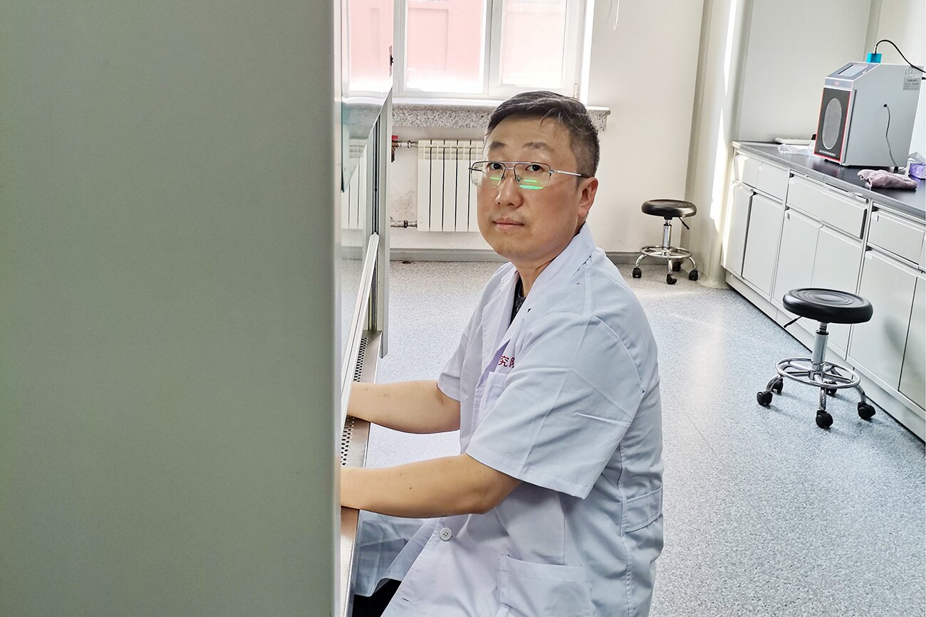 ¹þÒ©¼¯ÍŹú×ÊÕ½¶Ó“Ó¢ÐÛÆ×”Ê¼£×¨À¸——¹þÒ©ÉúÎï²úÆ·¿ª·¢²¿ÉúÎïÒ©Ñз¢×é×鳤ÕÅÀÚ